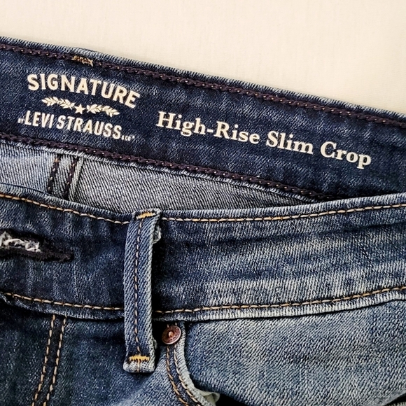 Levi's Signature Womens High Rise Slim Cropped Fit Stretch Denim Jeans Size 27 - Picture 11 of 16